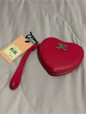 NWT Juicy Couture Hot Pink Heart Shaped Wristlet Coin Purse Wallet Full Zip JC